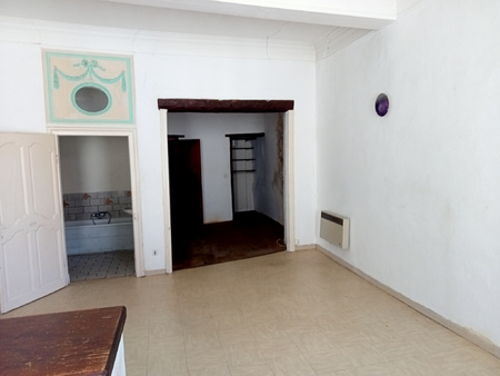 appartement 1 pièce - 350m² - carpentras