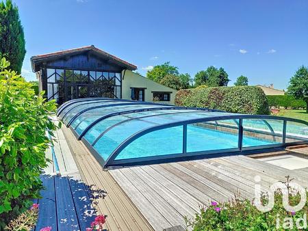 vente maison piscine à genouillé (17430) : à vendre piscine / 215m² genouillé