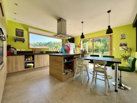 vente maison 10 pièces 223 m²