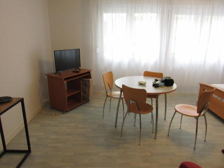 location appartement t1 meublé à saint-quay-portrieux (22410) : à louer t1 meublé / 31m² s