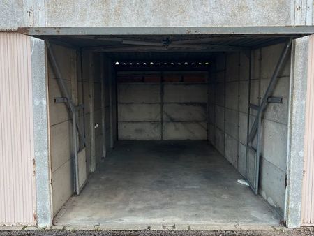 garage/box