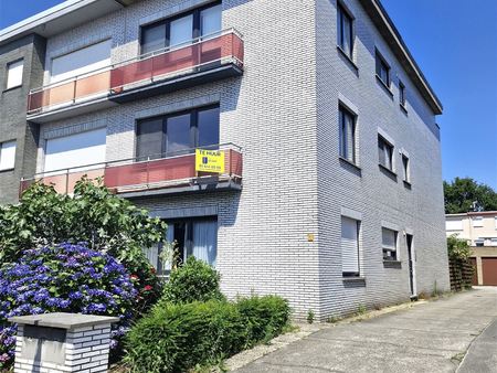 appartement te huur in hoevenen met 2 slaapkamers