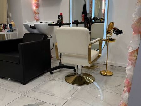 location salon de coiffure