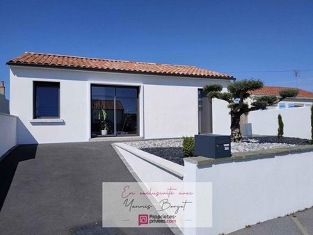 en vente maison 56 m² – 280 000 € |saint-gilles-croix-de-vie