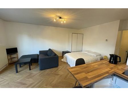 location appartement  m² t-1 à villeurbanne  843 €