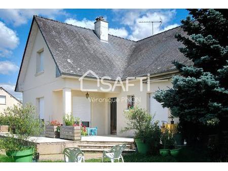 vente maison à château-gontier-sur-mayenne (53200) : à vendre / 170m² château-gontier-sur-