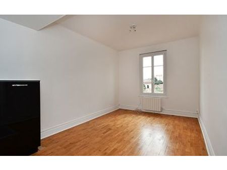location appartement  m² t-2 à lyon 3  628 €