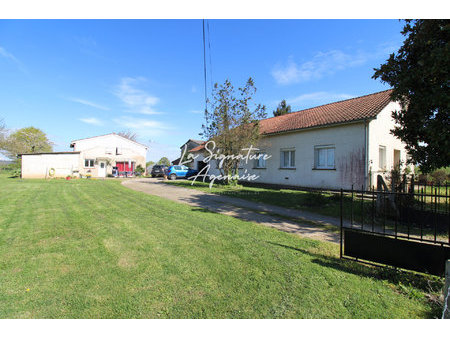 ensemble immobilier de 295m2 et atelier de 100m2 sur 3800m2