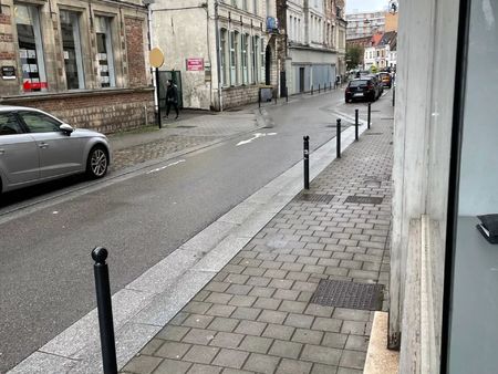 location local commercial 2 pièces 43 m2 à valenciennes