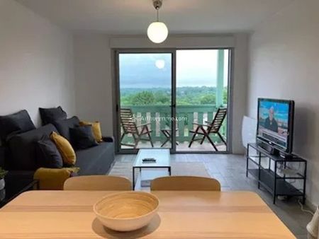 location de vacances appartement 2 pièces 40 m2 à bagnoles-de-l'orne-normandie