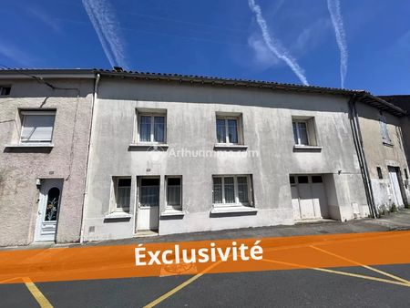 vente maison de ville 4 pièces 107 m2 à saint-jean-d'angély