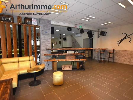 vente local commercial 7 pièces 451 m2 à lavelanet