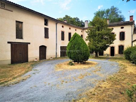 vente ferme 11 pièces 403 m2 à saint-juéry