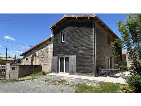 à vernoux-sur-boutonne maison 3 chambres sur terrain de 438