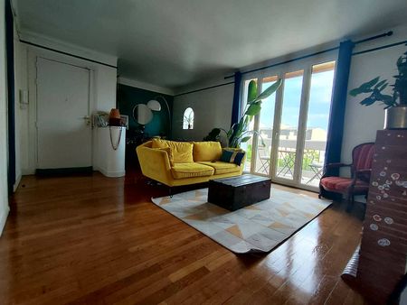 appartement t3 meublé de 61 m2 situé en dernier étage - quartier chedal anglay