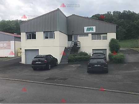 vente d'entrepôt de 775 m² à châtillon-le-duc - 25870