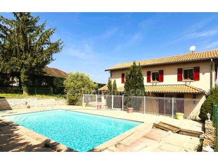 vente maison 6 pièces 160 m² pusignan (69330)