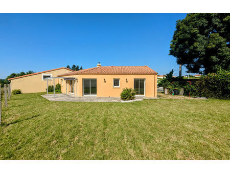 vente maison 6 pièces 127 m² saint-fiacre-sur-maine (44690)