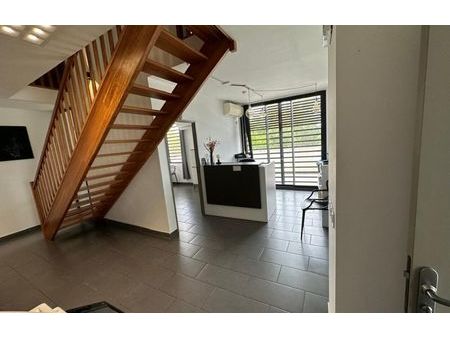 location bureau 158 m² saint-paul (97434)