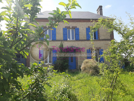 a vendre maison de bourg avec jardin à courtomer  proche sées