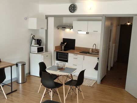 bel appartement meublé  rénové