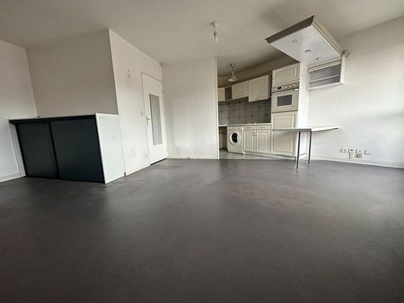 studio 1 pièce 33 m²