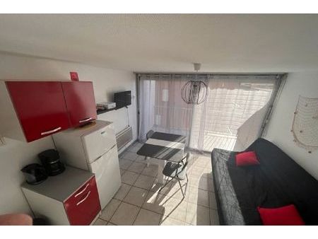 studio cabine avec cellier 50 m plage