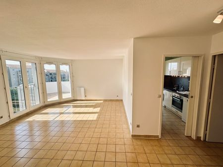 appartement t3 celleneuve avec tarasses et garage