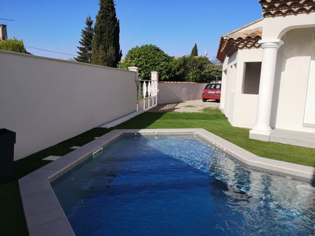 villa 4 faces   piscine   3 chambres