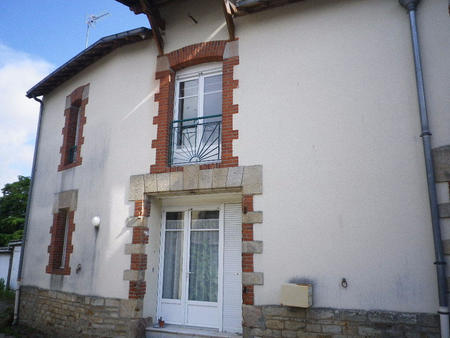 location maison à saint-étienne-de-montluc (44360) : à louer / 94m² saint-étienne-de-montl