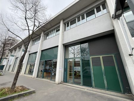 bureaux 993 m²