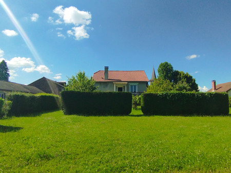 maison de village avec jardin et hangar