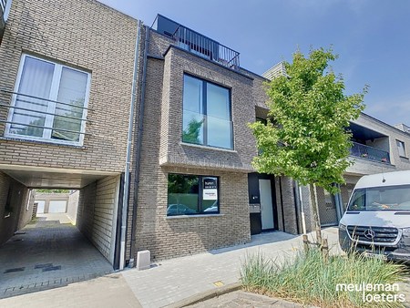 appartement te huur in oostkamp met 2 slaapkamers