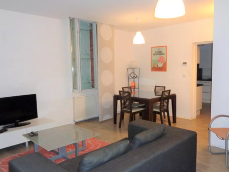 location appartement 2 pièces 54 m² albi (81000)