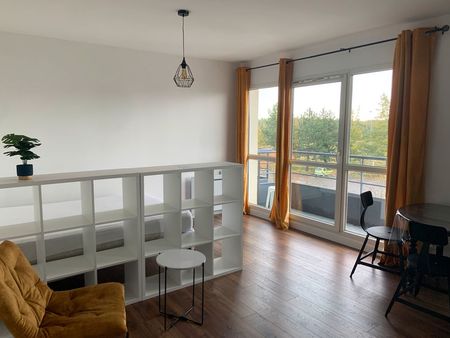 appartement 32m2 avec balcon ifs