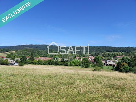 idéalement situé au cœur du village de meillonnas  petit lotissement