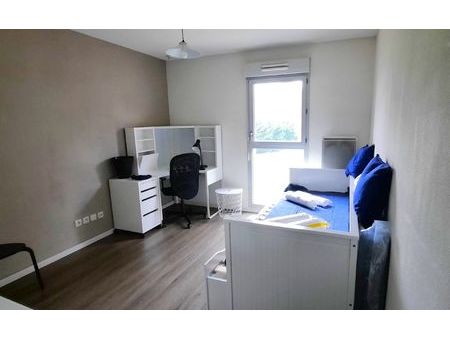 location appartement  20.42 m² t-0 à saint-genis-laval  568 €