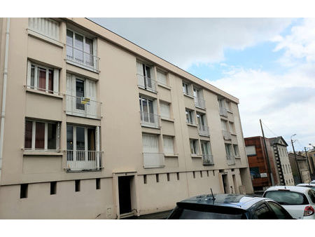 vente appartement 2 pièces 47 m² clermont-ferrand (63000)