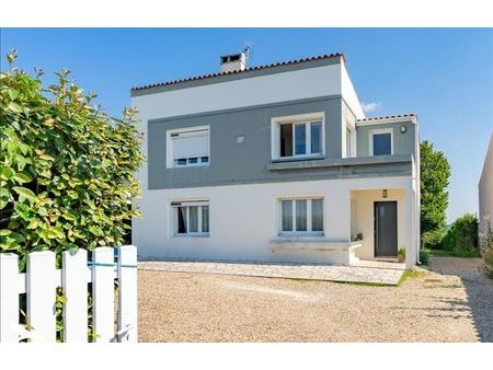 vente maison 7 pièces 137 m² meschers-sur-gironde (17132)