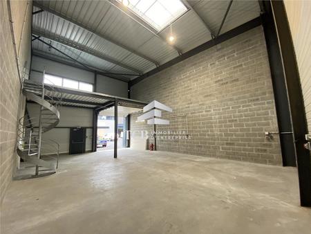 location d'entrepôt de 147 m² à orvault - 44700