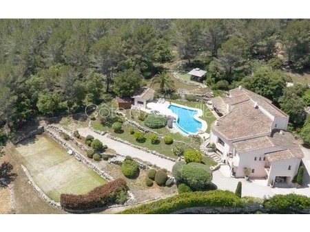 villa de luxe à vendre à valbonne