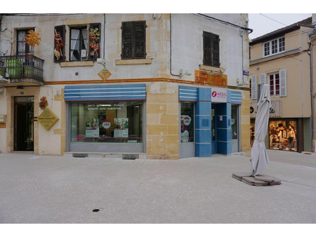 local commercial - paray le monial