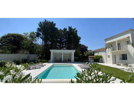 maison avec piscine et terrasse saint-augustin (17)