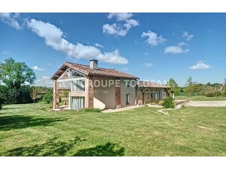 vente maison 6 pièces 220 m² saint-félix-lauragais (31540)