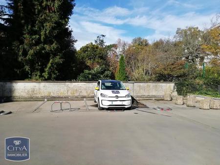 location parking angers (49)  34€