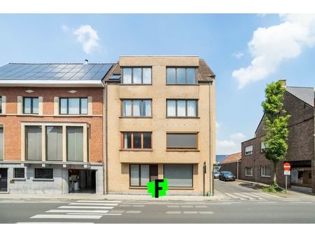 appartement te koop in wevelgem met 3 slaapkamers