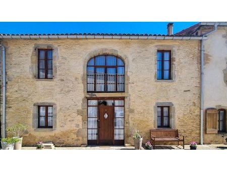 vente maison 240 m²