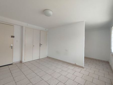 studio 1 pièce 24 m²