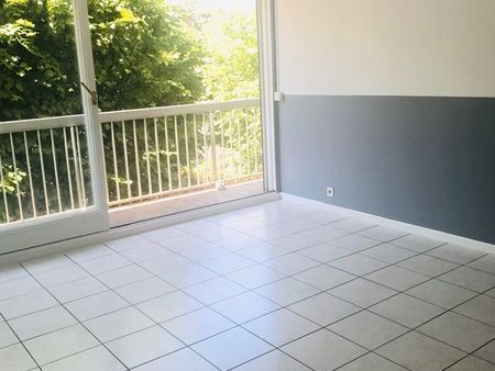 appartement f2 45m2 balcon pau