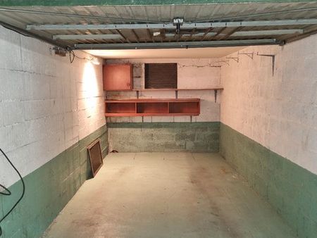 box parking/stockage location (houilles)